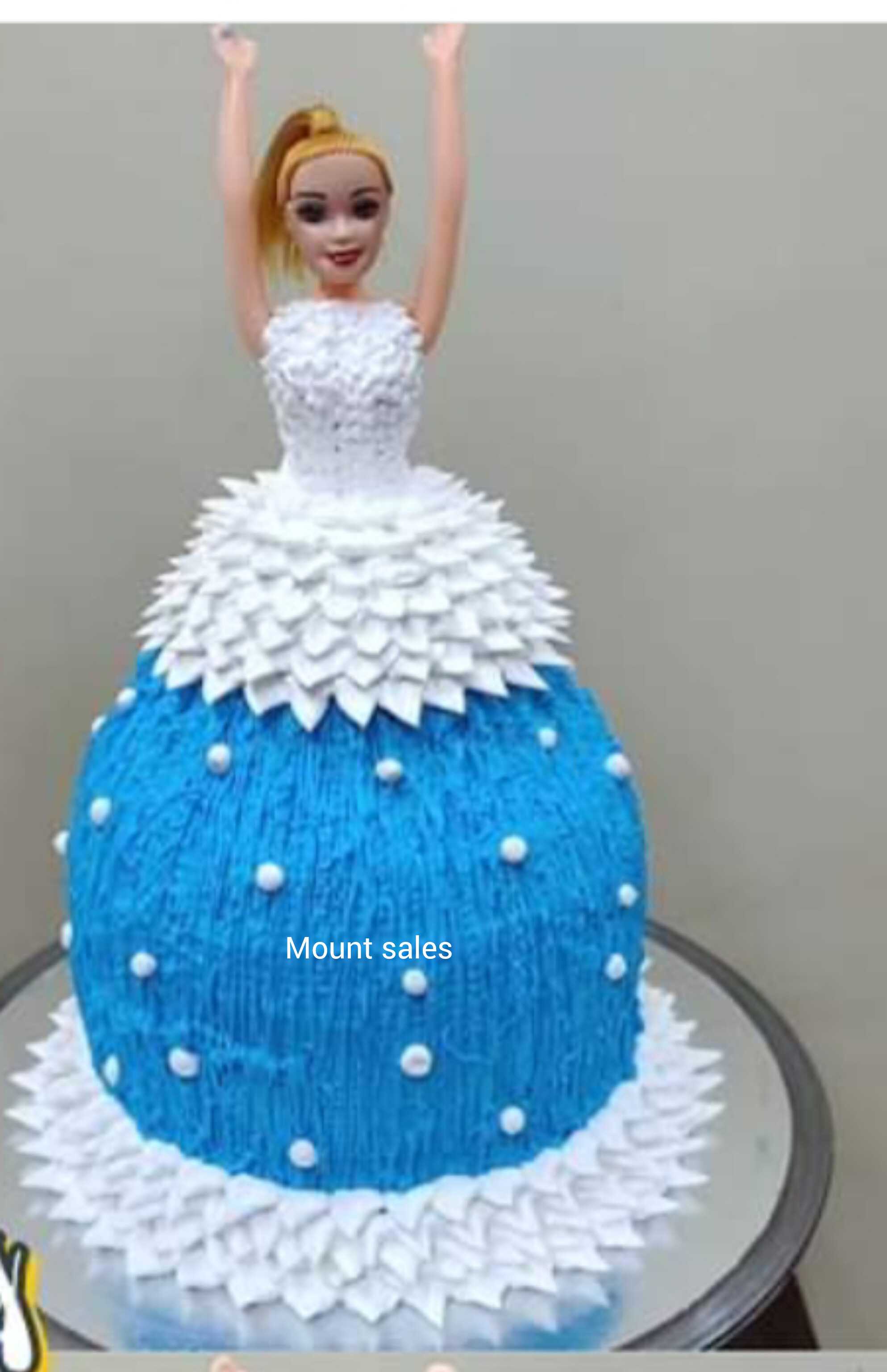 Premium RED N White Velvet Cake